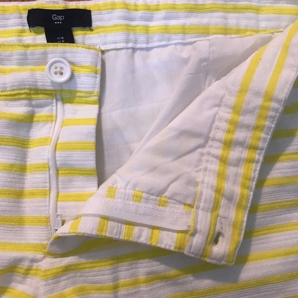 Gap White Neon Yellow Stripes Shorts - Picture 3 of 7